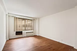 61-15 97th St, Rego Park, NY 11374 - Photo 8