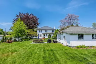 119 Hubbard Ave, Riverhead, NY 11901 - Photo 14