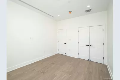 24 Lumber Road #2, Roslyn, NY 11576 - Photo 20