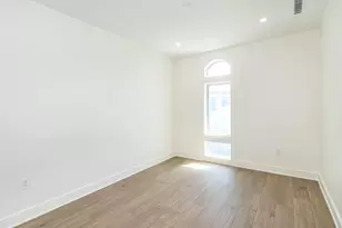 24 Lumber Rd, Roslyn, NY 11576 - Photo 22