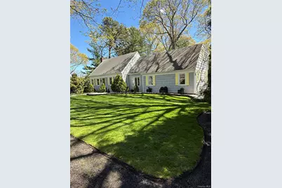 7 Francis Street, Wading River, NY 11792 - Photo 2