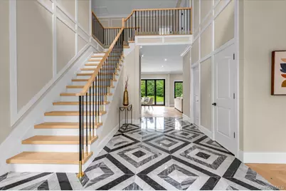 26 Bacon Road, Old Westbury, NY 11568 - Photo 2