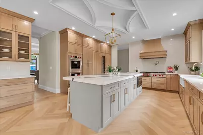 26 Bacon Road, Old Westbury, NY 11568 - Photo 10