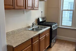 646 Commonwealth Ave, Bronx, NY 10473 - Photo 2