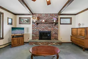 207 N Forest Ave, Rockville Centre, NY 11570 - Photo 16