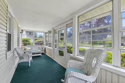 207 N Forest Avenue, Rockville Centre, NY 11570 - Photo 26