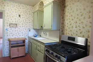 133-26 86th St, Ozone Park, NY 11417 - Photo 4