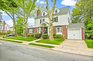 214-05 53rd Ave, Bayside, NY 11364 - Photo 2