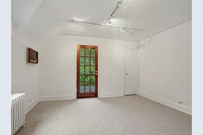 7 Huntwood Place, Mount Vernon, NY 10552 - Photo 16