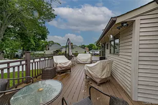 1603 Lad Ave, Medford, NY 11763 - Photo 32