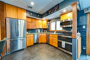 1603 Lad Ave, Medford, NY 11763 - Photo 10
