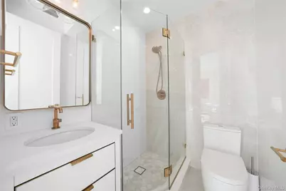 1990 Bay Boulevard, Atlantic Beach, NY 11509 - Photo 26