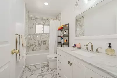 34 Putters Ct, New York, NY 10301 - Photo 30