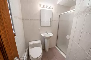190 Lake Dr, Copiague, NY 11726 - Photo 20