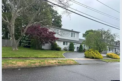 22 William Street, Copiague, NY 11726 - Photo 1