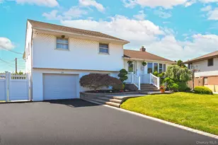 36 Lane Ave, Plainview, NY 11803 - Photo 2
