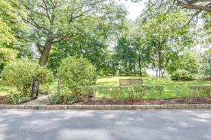 4555 Henry Hudson Pkwy, Bronx, NY 10471 - Photo 44
