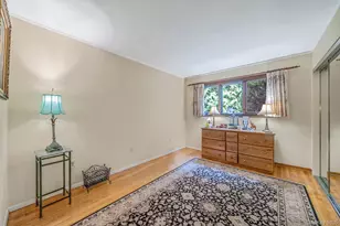 280 Deforest Rd N, Dix Hills, NY 11746 - Photo 24