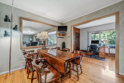 280 Deforest Road N, Dix Hills, NY 11746 - Photo 18