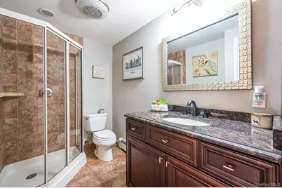 2 Sutton Place, Massapequa, NY 11758 - Photo 16