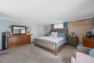 2 Sutton Pl, Massapequa, NY 11758 - Photo 20