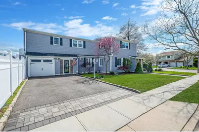 2 Sutton Place, Massapequa, NY 11758 - Photo 2