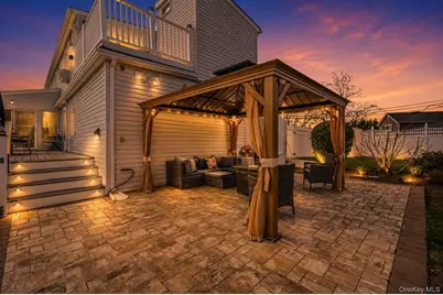 2 Sutton Place, Massapequa, NY 11758 - Photo 34