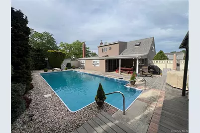 317 Herbert Place, Bethpage, NY 11714 - Photo 4