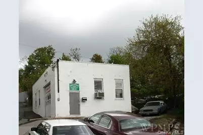 439 Nepperhan Avenue, Yonkers, NY 10703 - Photo 2
