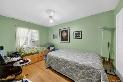 2571 Seymour Avenue, Bronx, NY 10469 - Photo 8
