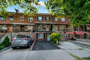 2571 Seymour Ave, Bronx, NY 10469 - Photo 1