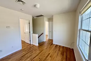 1005 6th St, West Babylon, NY 11704 - Photo 8