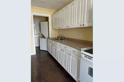 193 Woodbine Avenue #C, Northport, NY 11768 - Photo 4