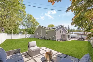 73 Ciro St, Huntington, NY 11743 - Photo 34