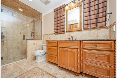 73 Ciro Street, Huntington, NY 11743 - Photo 22