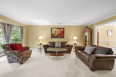 22 Partridge Court, Miller Place, NY 11764 - Photo 8