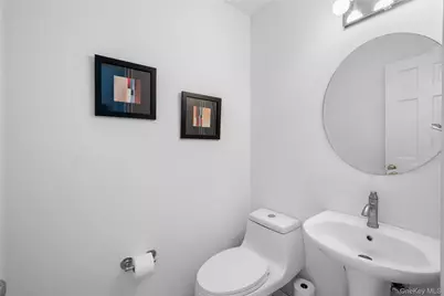 22 Partridge Court, Miller Place, NY 11764 - Photo 20