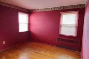 107 Union Ave, Lynbrook, NY 11563 - Photo 6