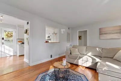 150 Parkview Place, Mount Kisco, NY 10549 - Photo 6