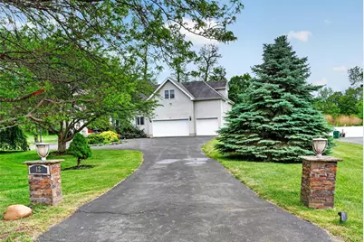 12 Loosestrife Drive, Hopewell Junction, NY 12533 - Photo 2