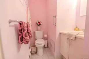 2355 Pershing Blvd, Baldwin, NY 11510 - Photo 12