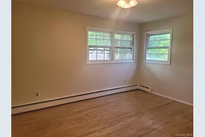 8 Cornell Road, Patchogue, NY 11772 - Photo 16