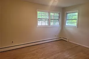 8 Cornell Rd, Patchogue, NY 11772 - Photo 16