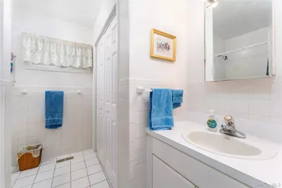 47 Suffolk Road, Hampton Bays, NY 11946 - Photo 28