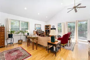 47 Suffolk Rd, Hampton Bays, NY 11946 - Photo 8