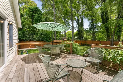 47 Suffolk Road, Hampton Bays, NY 11946 - Photo 36
