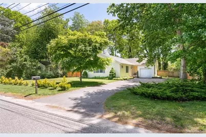 47 Suffolk Road, Hampton Bays, NY 11946 - Photo 42