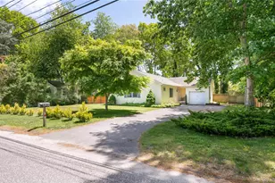 47 Suffolk Rd, Hampton Bays, NY 11946 - Photo 42