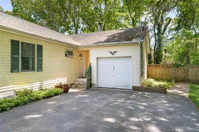 47 Suffolk Road, Hampton Bays, NY 11946 - Photo 40