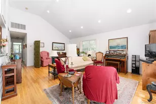 47 Suffolk Rd, Hampton Bays, NY 11946 - Photo 20